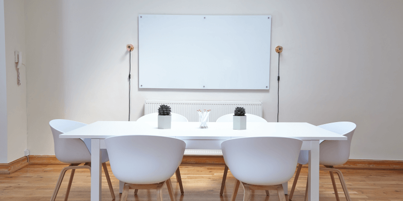 Branding and Internal Communications Tips for Distributed Teams