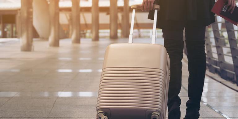 7 Great Remote Jobs If You Love to Travel