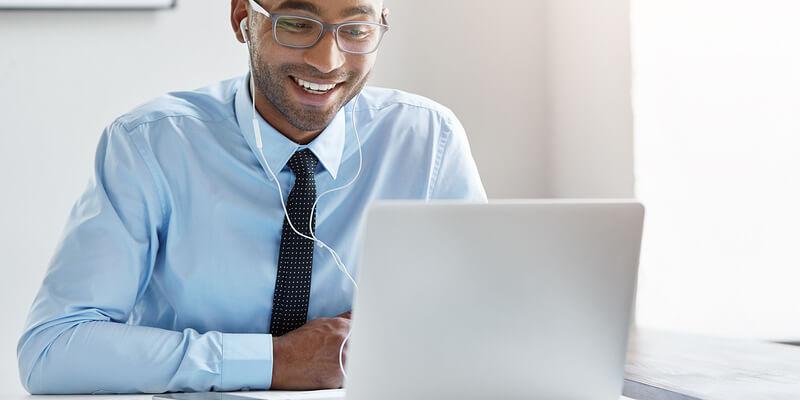 6 Ways to Ask for Feedback in a Remote Workplace