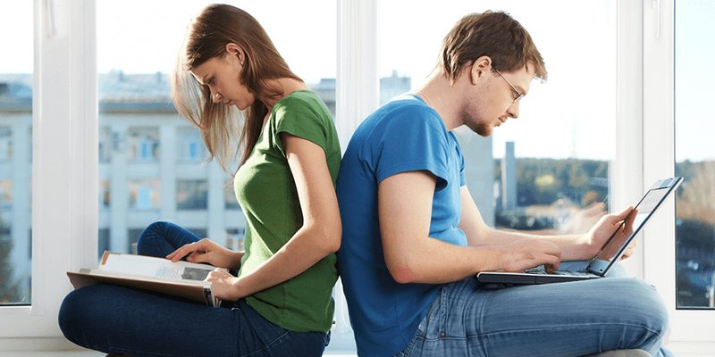 Coexisting When You Both Work From Home: 5 Tips