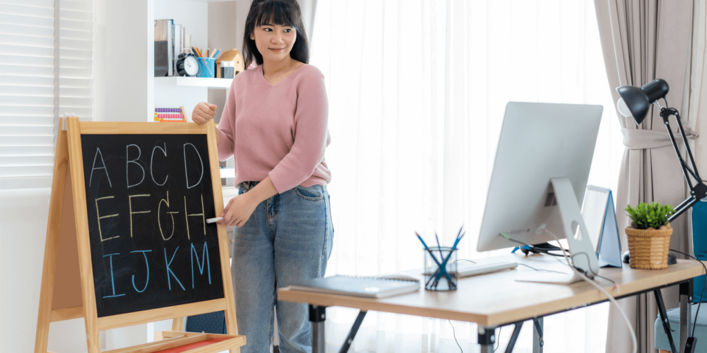Looking for Remote Education Jobs? 10 Companies Hiring