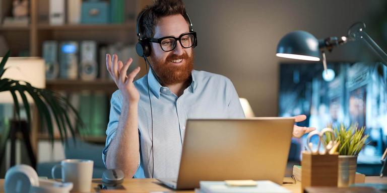 Real-Time and Delayed Communication for Remote Teams: Tips, Tools, and Strategies