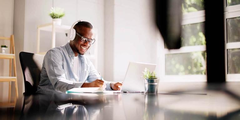 Remote Retail Jobs: 10 Companies Hiring