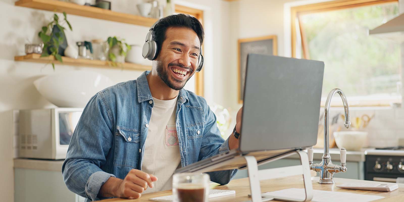 25 Popular Companies Hiring Remote Workers